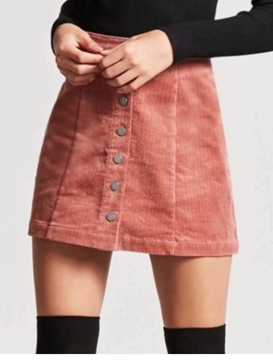 Forever 21 Dresses & Skirts - FOREVER 21 skirt in excellent condition size M